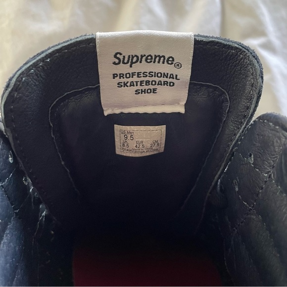 NIB VANS Sk8-Hi x SUPREME Blue Hole Punch Denim 2020 Size 9.5 - Picture 12 of 16